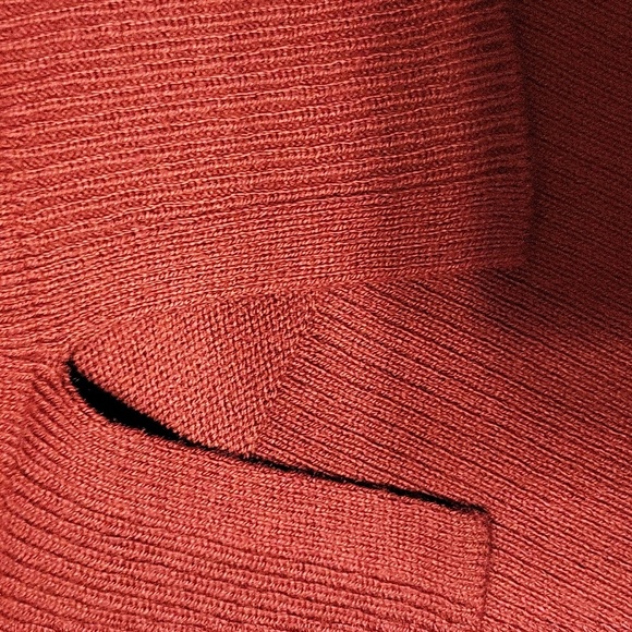 Lucky Brand Women's V-Neck Sweater, Long Sleeves, Side Slits, Cotton Blend, Red - Picture 9 of 9